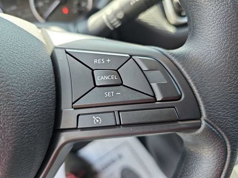 Used 2025 Nissan Kicks Play S FWD image 15