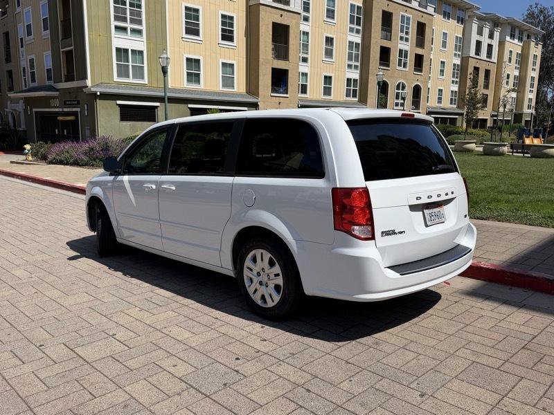 Used 2016 Dodge Grand Caravan SE w/ Quick Order Package 29E SE FWD image 5