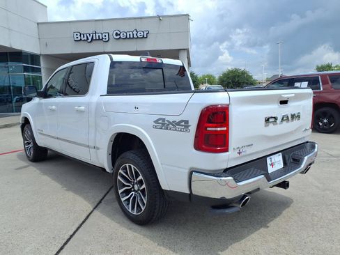 Used 2025 RAM 1500 Limited w/ Off Road Group AWD/4WD image 8