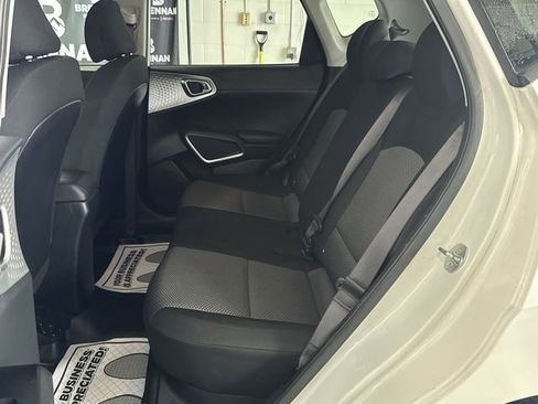 Used 2022 Kia Soul LX w/ Technology Package FWD image 26