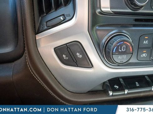 Used 2014 GMC Sierra 1500 SLT w/ SLT Preferred Package AWD/4WD image 9