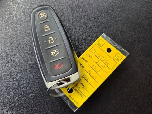 Used 2015 Ford Taurus SEL w/ Equipment Group 201A image 15