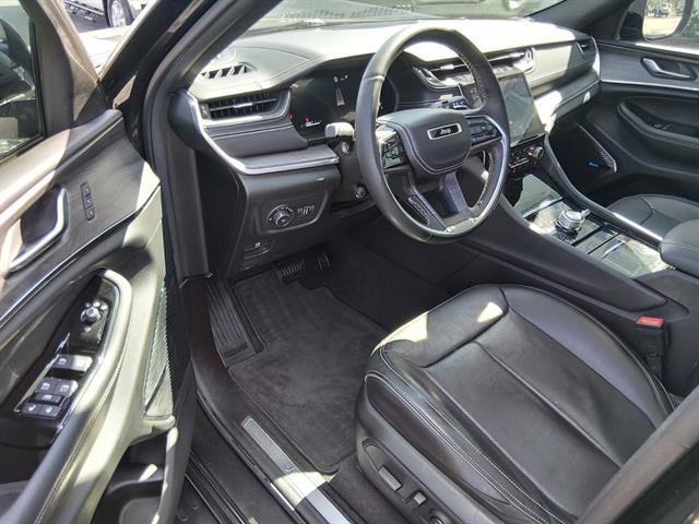 Used 2022 Jeep Grand Cherokee L Overland AWD/4WD image 7