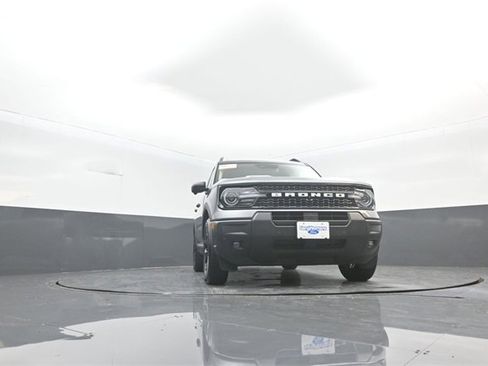 Certified 2025 Ford Bronco Sport Outer Banks w/ Outer Banks Tech Package+ image 28