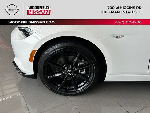 Used 2020 MAZDA MX-5 Miata Club RWD image 7