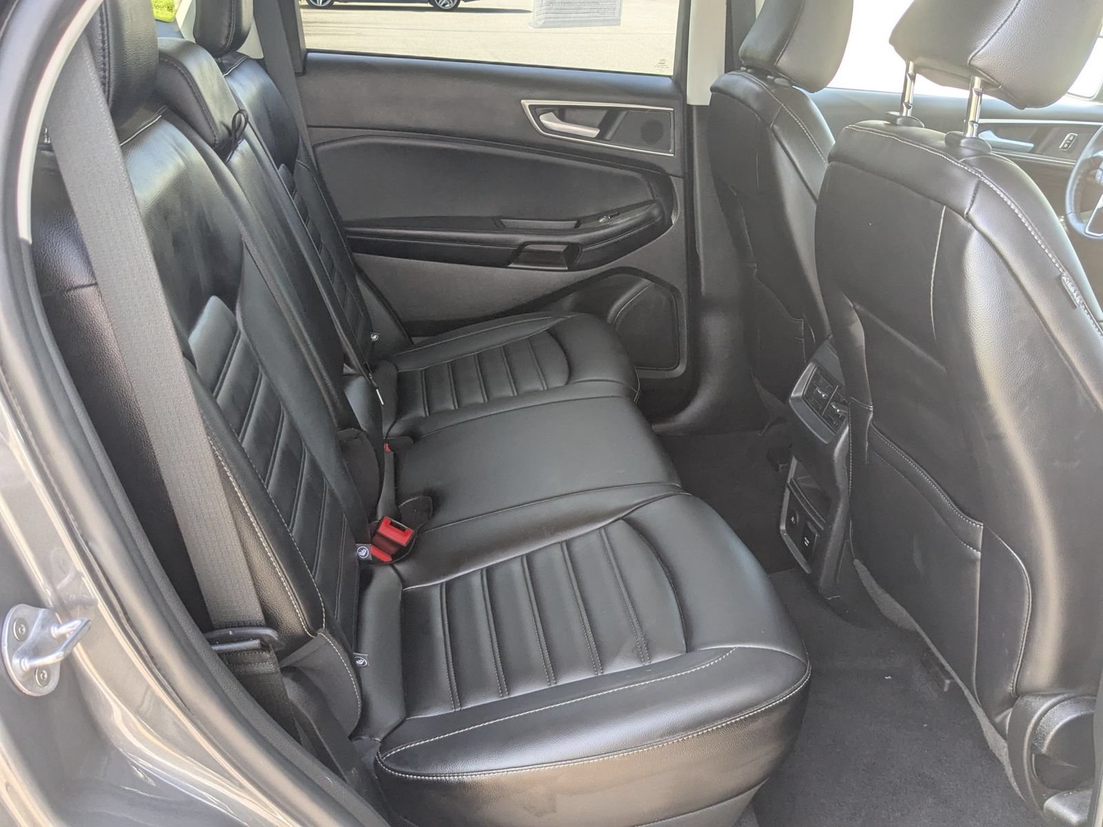Used 2024 Ford Edge SEL w/ Convenience Package AWD/4WD image 35