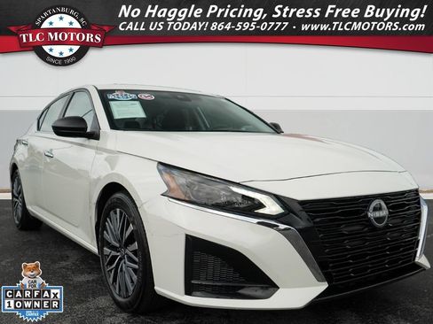 Used 2025 Nissan Altima 2.5 SV FWD image 1