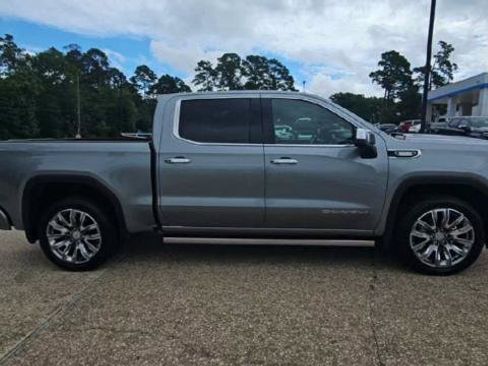 Certified 2025 GMC Sierra 1500 Denali AWD/4WD image 9
