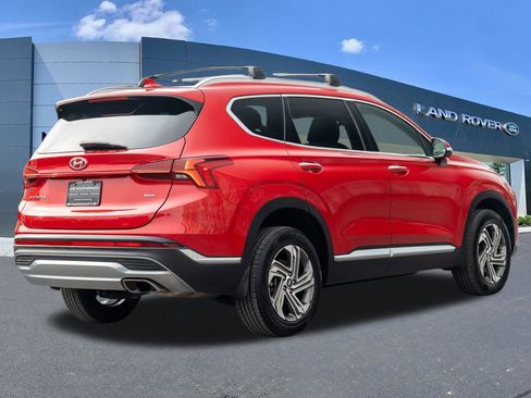 Used 2023 Hyundai Santa Fe SEL w/ Premium Package AWD/4WD image 4