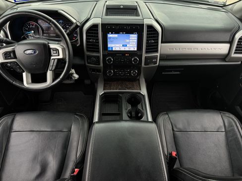 Used 2019 Ford F250 Lariat w/ Lariat Value Package image 14