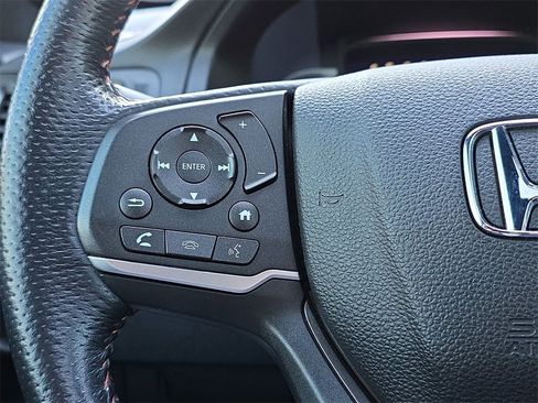 Used 2022 Honda Pilot TrailSport image 21