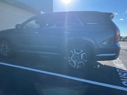 Used 2024 Hyundai Palisade SEL w/ Premium Package
