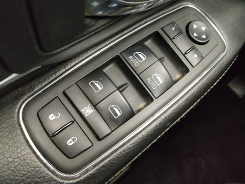 Used 2021 RAM 1500 Classic Warlock w/ Electronics Group image 27