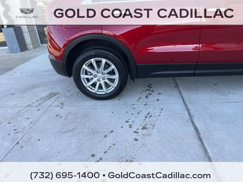 Used 2021 Cadillac XT4 Luxury w/ Cold Weather Package image 6