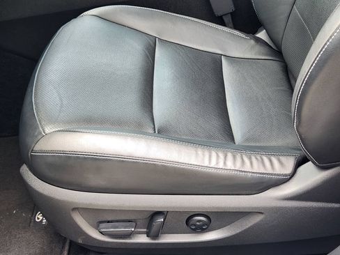 Used 2022 INFINITI QX50 Luxe FWD image 23