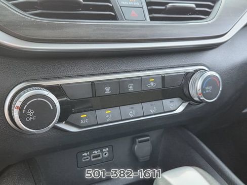 Certified 2025 Nissan Altima 2.5 SV FWD image 22