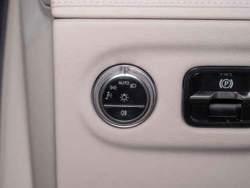 New 2026 Mercedes-Benz EQS 400 4MATIC SUV image 21