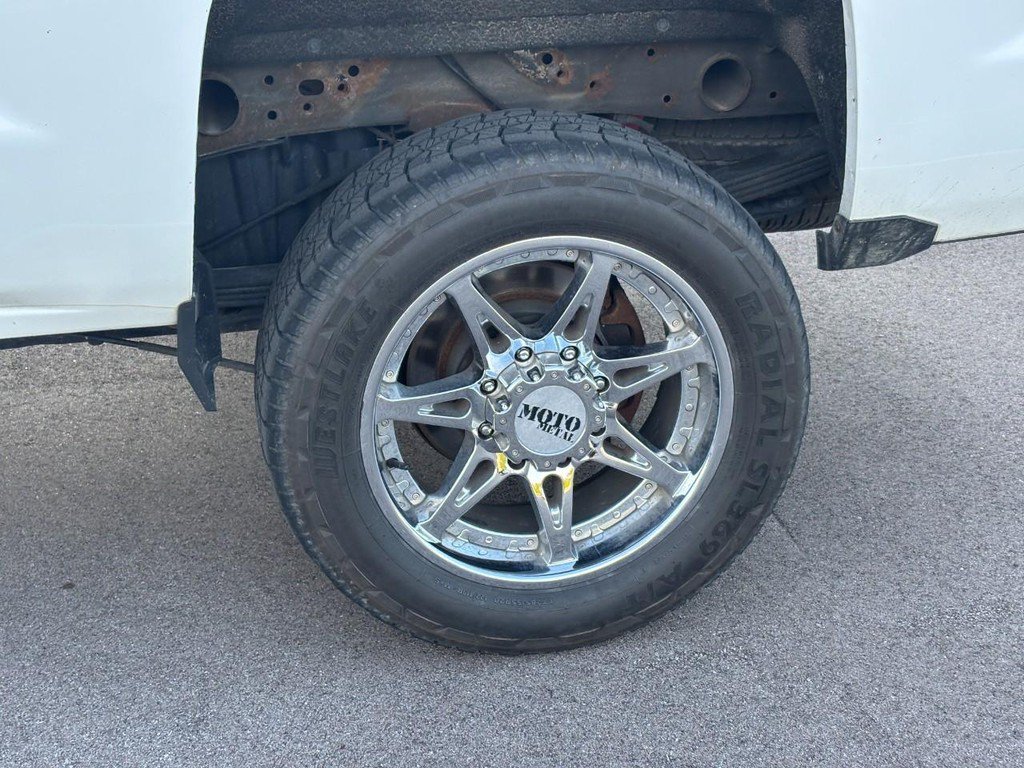Used 2017 Chevrolet Silverado 2500 LTZ w/ Duramax Plus Package AWD/4WD image 9