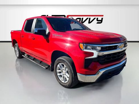 Used 2025 Chevrolet Silverado 1500 LT AWD/4WD image 1