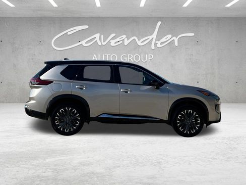 New 2026 Nissan Rogue Platinum AWD/4WD image 18