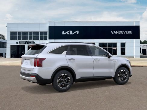New 2026 Kia Sorento S FWD image 9
