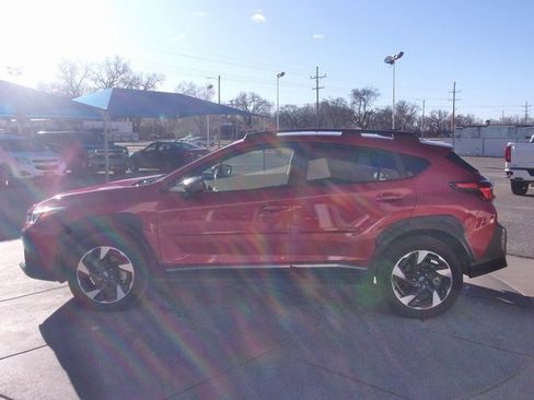 Used 2025 Subaru Crosstrek 2.5i Limited w/ Crosstrek Mirror Package image 15