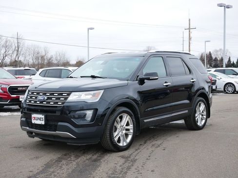 Used 2016 Ford Explorer Limited w/ Equipment Group 301A image 3