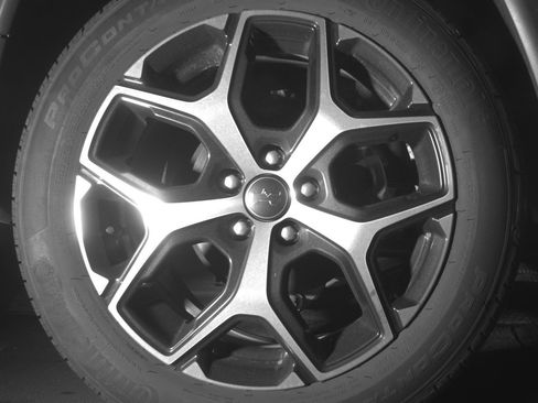 Used 2025 Jeep Compass Limited image 15