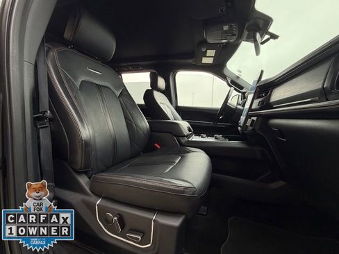 Used 2022 Ford Expedition Platinum image 25