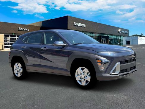 New 2026 Hyundai Kona SE image 11