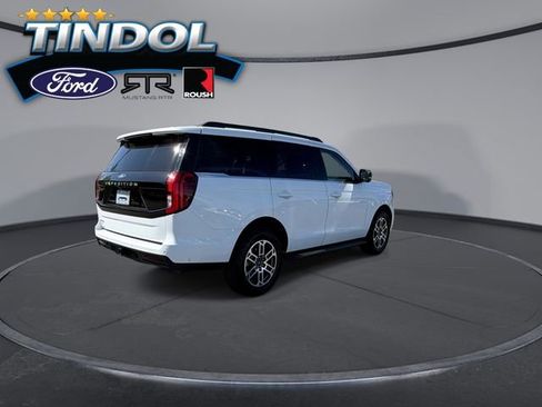 Certified 2025 Ford Expedition Active AWD/4WD image 9