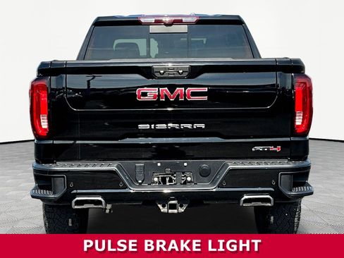 Used 2024 GMC Sierra 1500 AT4 w/ Technology Package AWD/4WD image 5