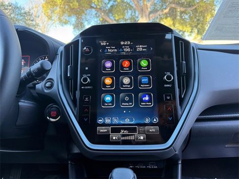 Used 2025 Subaru Crosstrek 2.5i Limited w/ Crosstrek Mirror Package image 21