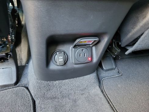 Used 2022 Kia Telluride SX w/ SX Prestige Package AWD/4WD image 12