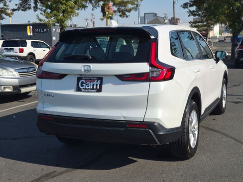 Used 2024 Honda CR-V LX image 3