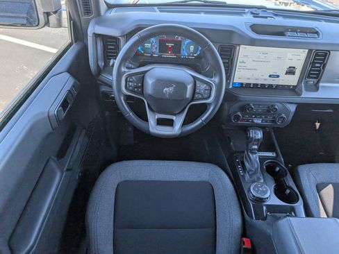 Used 2025 Ford Bronco Big Bend image 9