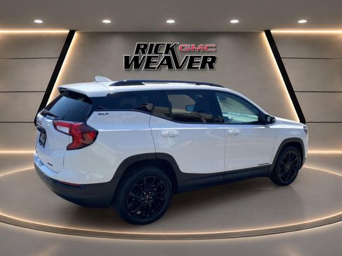 Used 2023 GMC Terrain SLT w/ Tech Package AWD/4WD image 7