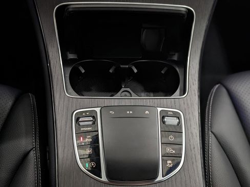 Used 2022 Mercedes-Benz GLC 300 4MATIC image 33