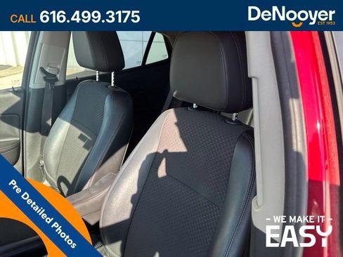 Used 2018 Buick Encore Preferred AWD/4WD image 9