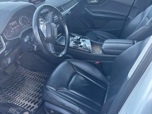 Used 2017 Audi Q7 3.0T Premium Plus AWD/4WD image 3