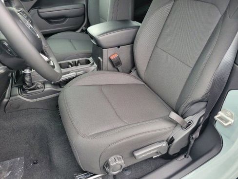 Used 2023 Jeep Wrangler Sport S image 24