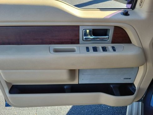 Used 2013 Ford F150 King Ranch w/ King Ranch Luxury Pkg image 21