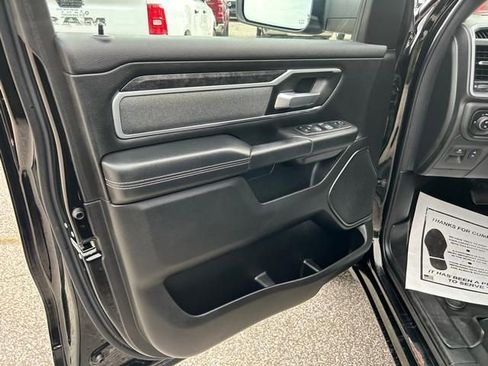 Used 2022 RAM 1500 Big Horn AWD/4WD image 10