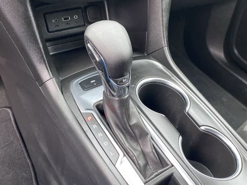 Used 2022 Chevrolet Equinox LT image 30