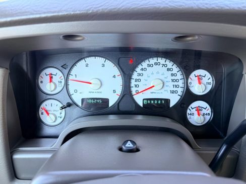 Used 2004 Dodge Ram 2500 Truck SLT w/ Trailer Tow Group AWD/4WD image 12