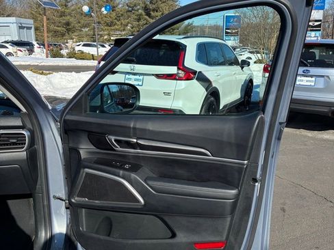 Used 2023 Kia Telluride S image 50