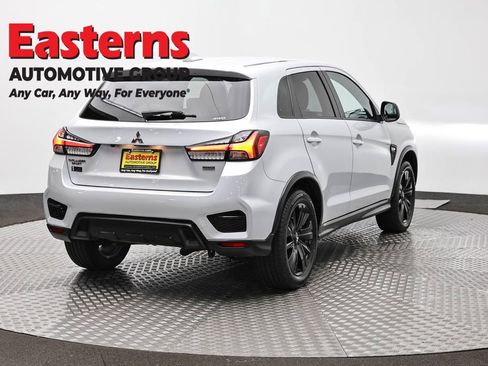 Used 2023 Mitsubishi Outlander Sport LE AWD/4WD image 5