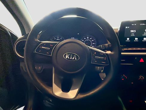 Used 2021 Kia Forte LXS image 18