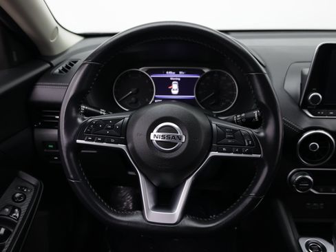 Used 2021 Nissan Sentra SV FWD image 29