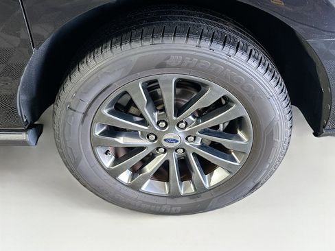 Used 2020 Ford Expedition Max Limited RWD image 11